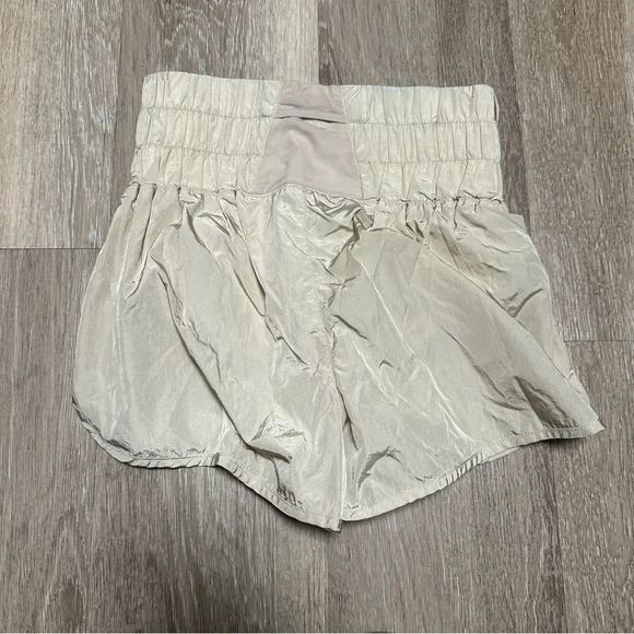 FREE PEOPLE FP movement Shorts - Picture 4 of 8